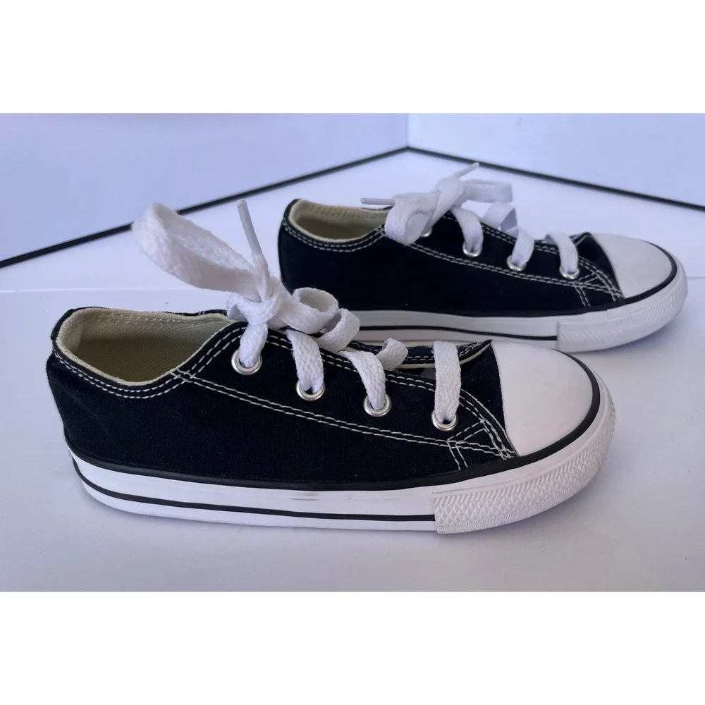 Converse Chuck Taylor All Star Toddler 9 Black Excellent Low Top Sneakers